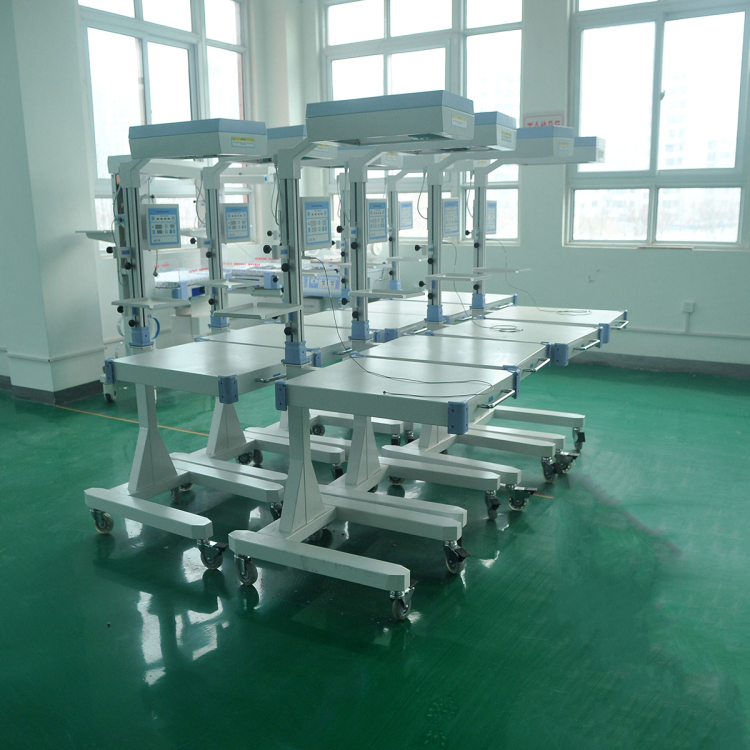 Equipo de cuidado de bebés de grado superior para hospital, resucitador de PVC para bebés, calentador de bebés con unidad de fototerapia LED